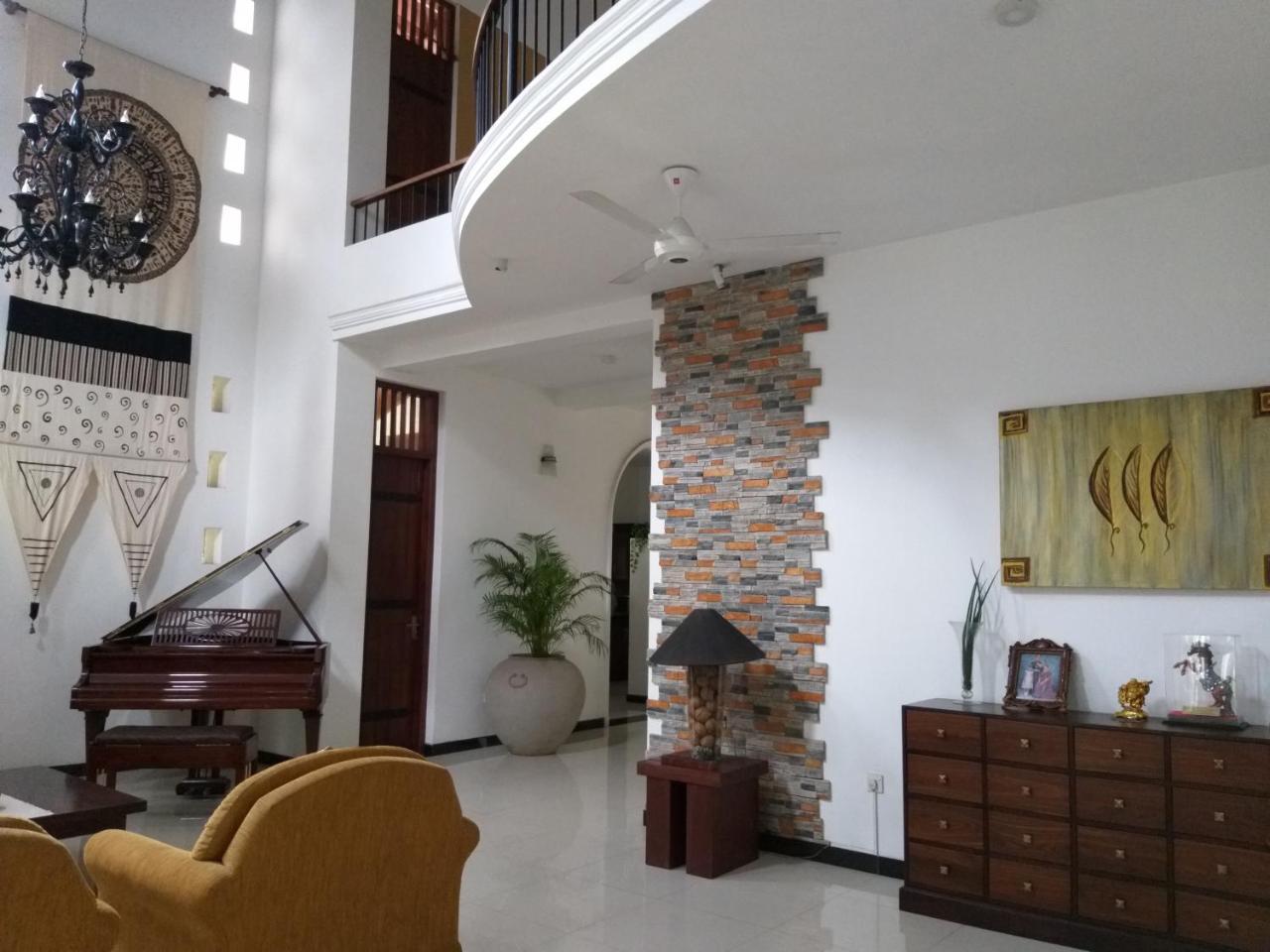 נגומבו Cosy Nest Home Stay מראה חיצוני תמונה
